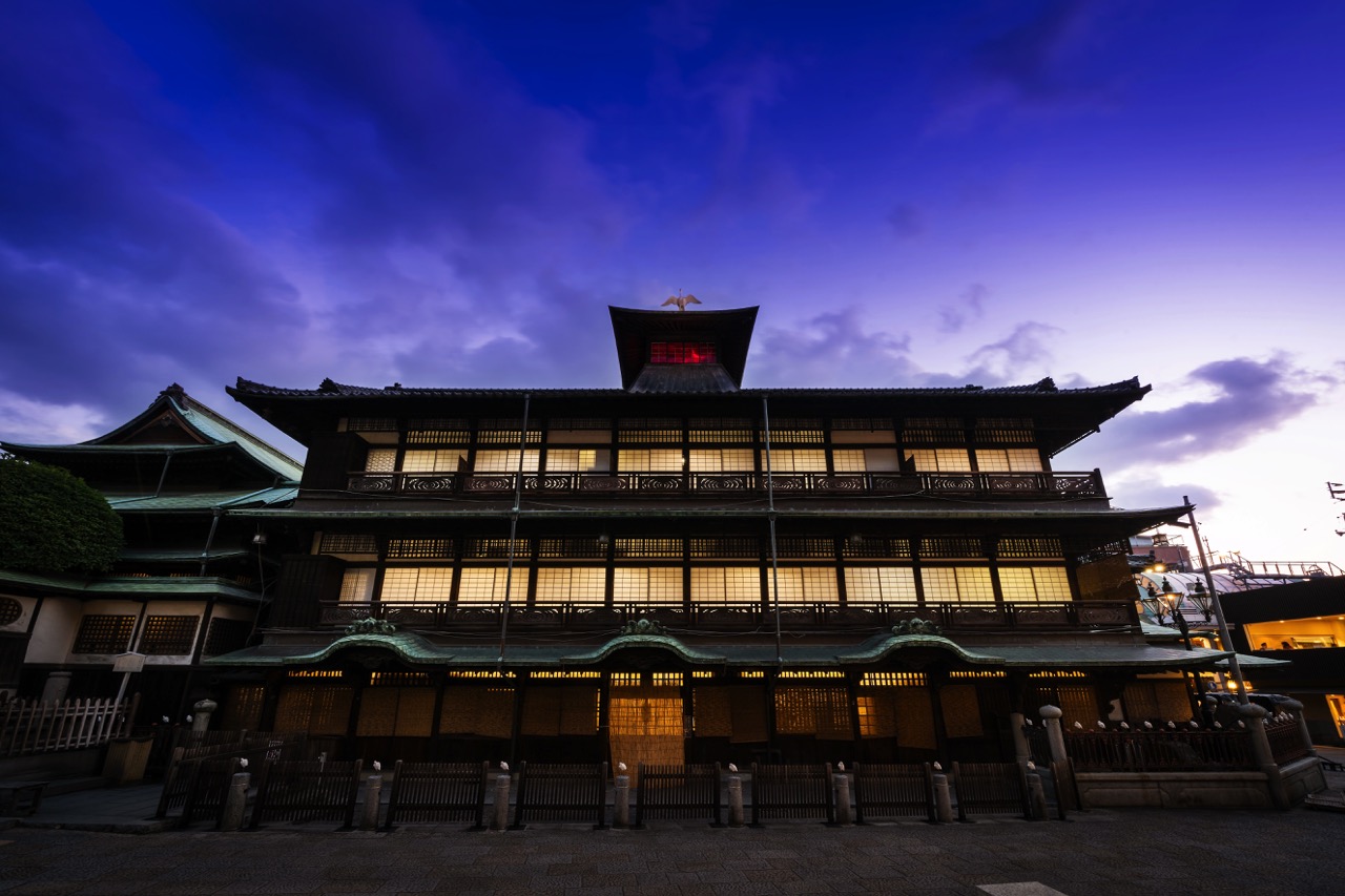 道後温泉本館